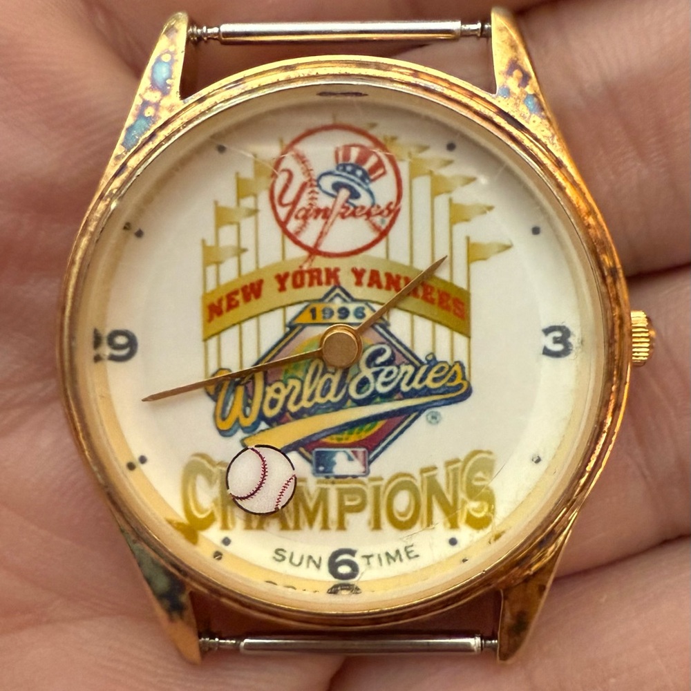 VINTAGE NEW YORK YANKEES WORLD SERIES WATCH SUN TIME MBL 1996 | NEW BATTERY
